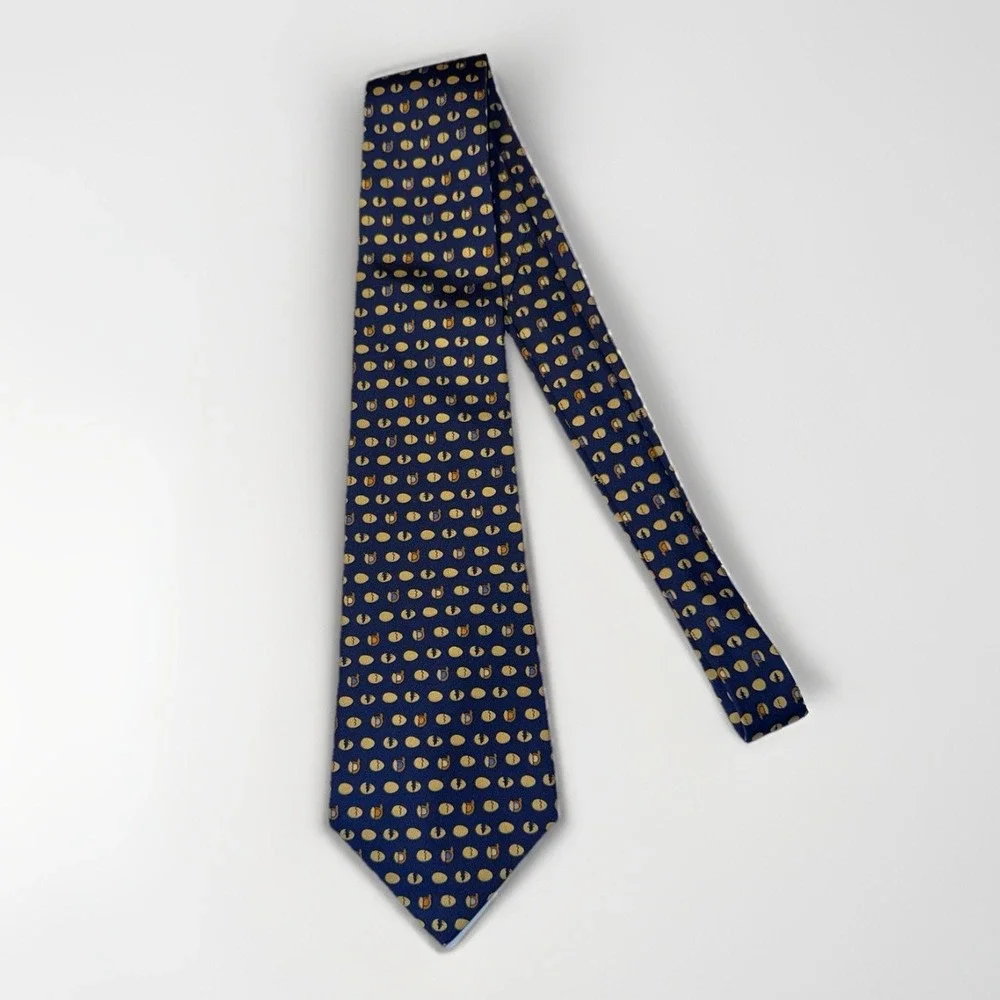 Salvatore Ferragamo Vintage 100% Silk Tie Navy Blue Hatching Chicken Great Cond.